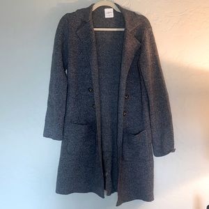 Carly Jean Los Angeles Gray Knit Cardigan Size S
